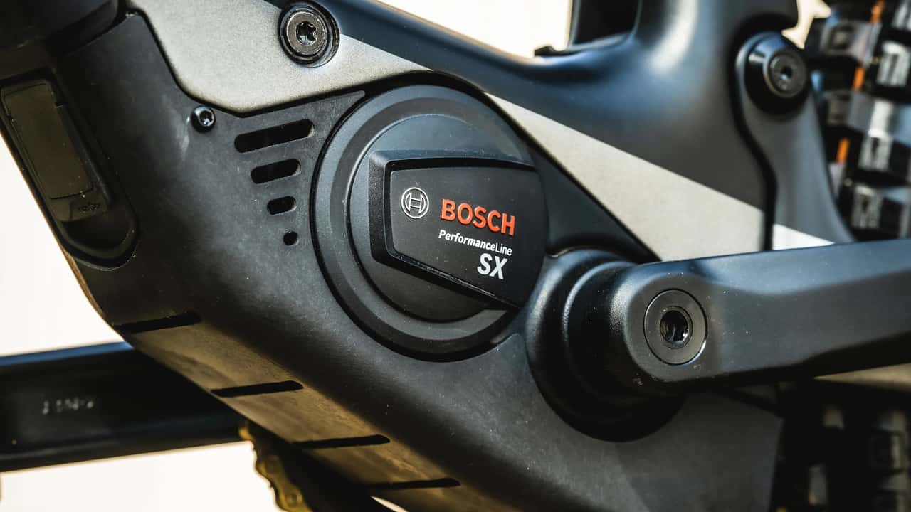 Bosch Unveils Lightweight Performance Line SX E-Bike System